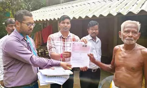 पश्चिम बंगाल में एसआईआर, दो दिनों में 1.10 करोड़ गणना फॉर्म वितरित