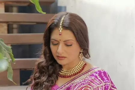 भाग्यश्री ने शारदा सिन्हा की पुण्यतिथि पर दी भावपूर्ण श्रद्धांजलि भाग्यश्री ने शारदा सिन्हा की पुण्यतिथि पर दी भावपूर्ण श्रद्धांजलि