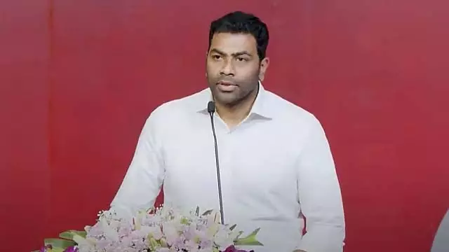 अधव अर्जुन के खिलाफ मामला: HC ने पुलिस विभाग को आदेश दिया अधव अर्जुन के खिलाफ मामला: HC ने पुलिस विभाग को आदेश दिया