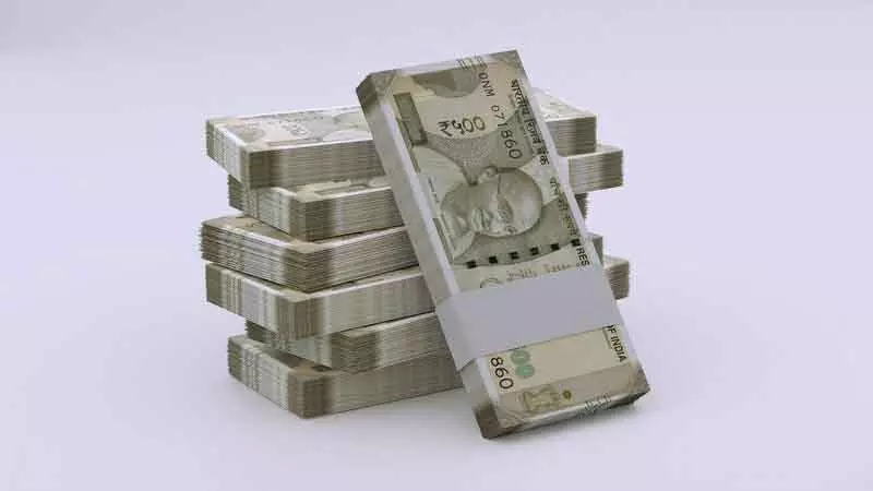 पुरानी दिल्ली रेलवे स्टेशन पर एक करोड़ रुपये के साथ व्यक्ति गिरफ्तार पुरानी दिल्ली रेलवे स्टेशन पर एक करोड़ रुपये के साथ व्यक्ति गिरफ्तार