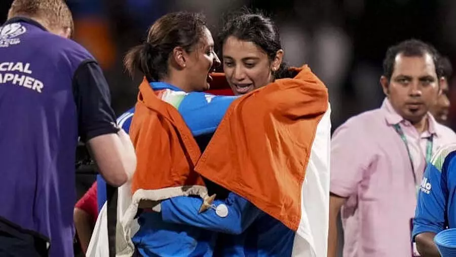 हरमनप्रीत, मंधाना, रोड्रिग्स WPL 2026 के लिए रिटेन किए गए खिलाड़ियों में शामिल हरमनप्रीत, मंधाना, रोड्रिग्स WPL 2026 के लिए रिटेन किए गए खिलाड़ियों में शामिल