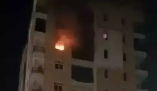 Jaipur: भीषण आग में फंसे छह लोग, दमकल ने शुरू किया रेस्क्यू ऑपरेशन Jaipur: भीषण आग में फंसे छह लोग, दमकल ने शुरू किया रेस्क्यू ऑपरेशन
