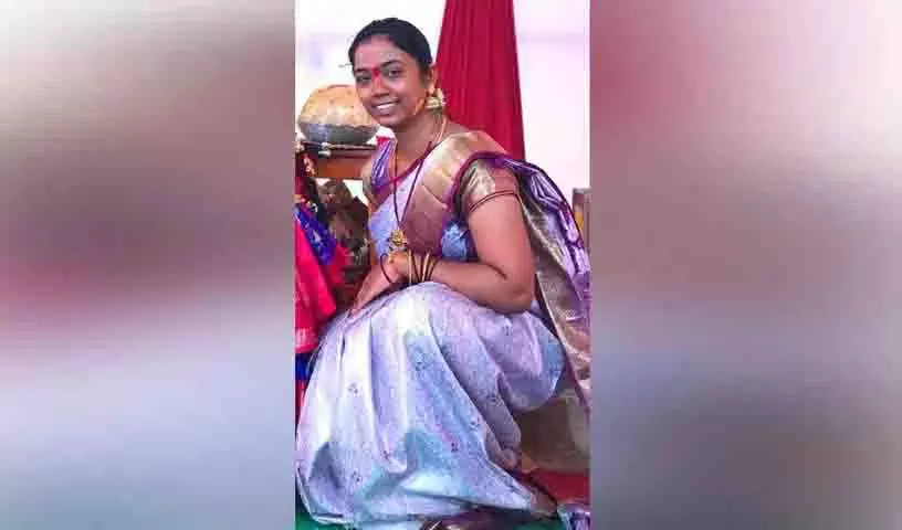 Hyderabad में चींटियों के डर से एक युवा माँ ने आत्महत्या कर ली Hyderabad में चींटियों के डर से एक युवा माँ ने आत्महत्या कर ली
