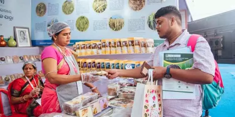 सुभद्रा मेले में बाजरे के उत्पादों की धूम सुभद्रा मेले में बाजरे के उत्पादों की धूम