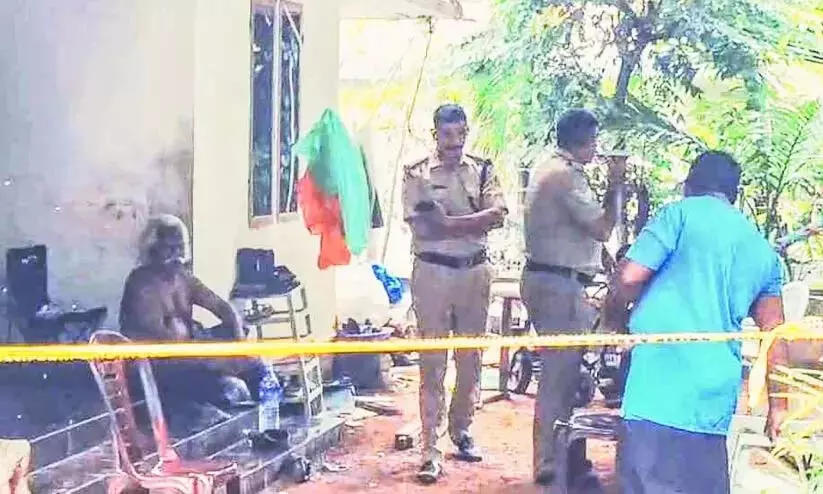 Kerala : बच्ची की मौत का रहस्य बरकरार, हत्या का संदेह Kerala : बच्ची की मौत का रहस्य बरकरार, हत्या का संदेह