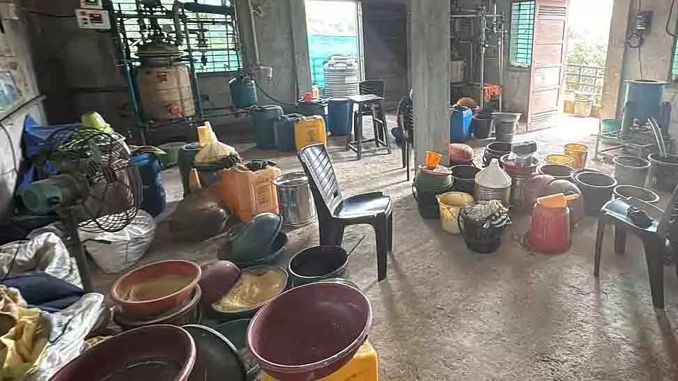 DRI ने गुजरात में अवैध अल्प्राजोलम फैक्ट्री का भंडाफोड़ किया DRI ने गुजरात में अवैध अल्प्राजोलम फैक्ट्री का भंडाफोड़ किया