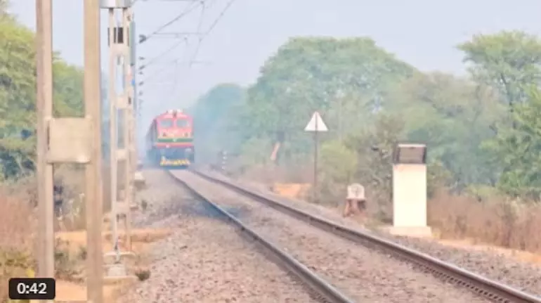 Golden Chariot train उच्च श्रेणी के यात्रियों को गोवा की संस्कृति से रूबरू कराती Golden Chariot train उच्च श्रेणी के यात्रियों को गोवा की संस्कृति से रूबरू कराती