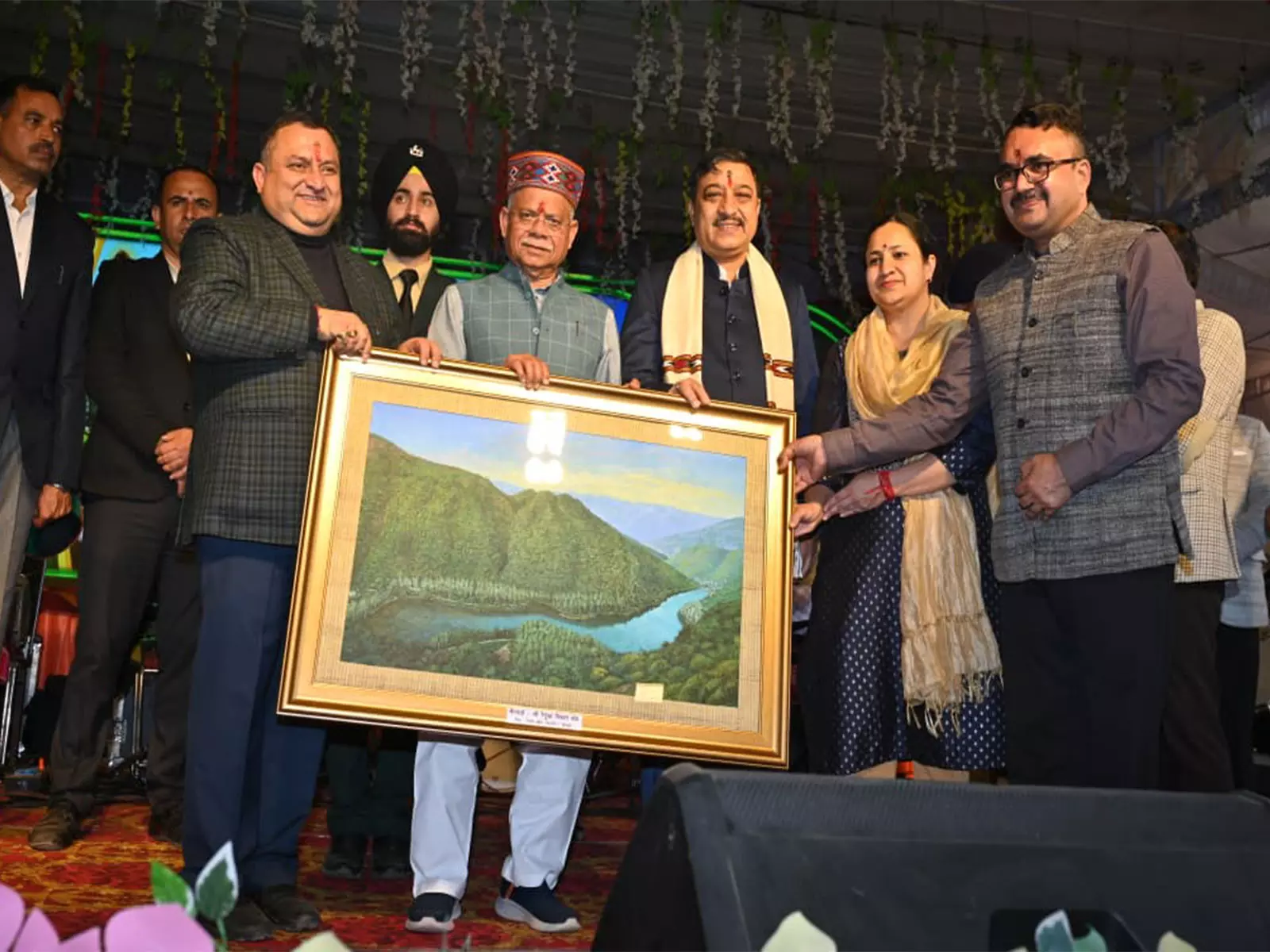 रेणुका जी झील पर प्रतिदिन आरती की पहल सराहनीय: हिमाचल के राज्यपाल शिव प्रताप शुक्ला रेणुका जी झील पर प्रतिदिन आरती की पहल सराहनीय: हिमाचल के राज्यपाल शिव प्रताप शुक्ला
