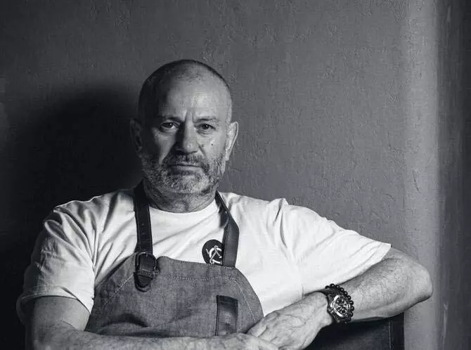 Chef Glenn Ballis ने दुबई के J1 बीच पर खोला नया रेस्टोरेंट INÁ Chef Glenn Ballis ने दुबई के J1 बीच पर खोला नया रेस्टोरेंट INÁ