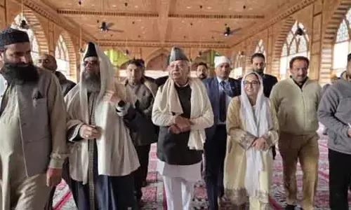 Kashmir ‘भारत का ताज’: आरिफ मोहम्मद खान Kashmir ‘भारत का ताज’: आरिफ मोहम्मद खान