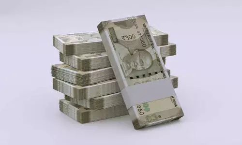 पुरानी दिल्ली रेलवे स्टेशन पर एक करोड़ रुपये के साथ व्यक्ति गिरफ्तार पुरानी दिल्ली रेलवे स्टेशन पर एक करोड़ रुपये के साथ व्यक्ति गिरफ्तार