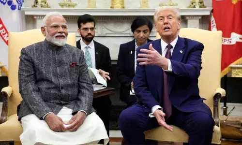 ट्रम्प ने भारत-पाकिस्तान युद्धविराम और 8 विमानों के मार गिराने का दावा दोहराया ट्रम्प ने भारत-पाकिस्तान युद्धविराम और 8 विमानों के मार गिराने का दावा दोहराया