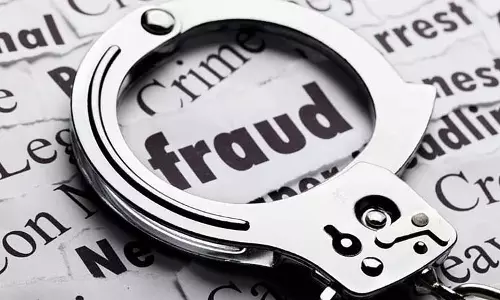 Pune : महिला ने बेटियों की बीमारियों को ठीक करने के बहाने उनसे ₹14 करोड़ की ठगी की Pune : महिला ने बेटियों की बीमारियों को ठीक करने के बहाने उनसे ₹14 करोड़ की ठगी की