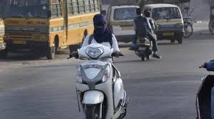 Chandigarh में AI-सक्षम कैमरे आपको पकड़ने के लिए तैयार हैं। क्या आपने हेलमेट नहीं पहना ?