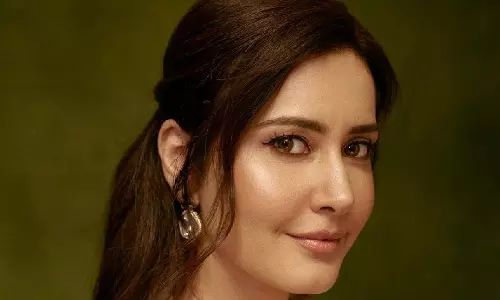 सेना की पत्नी का किरदार निभाना आसान नहीं था, राशि खन्ना का बयान सेना की पत्नी का किरदार निभाना आसान नहीं था, राशि खन्ना का बयान