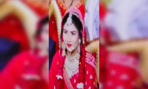 नवविवाहिता का शव ससुराल में फंदे पर लटकता दिखा, परिजनों पर टूटा दुख का पहाड़ नवविवाहिता का शव ससुराल में फंदे पर लटकता दिखा, परिजनों पर टूटा दुख का पहाड़