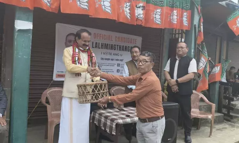 Mizoram में केंद्रीय मंत्री जॉर्ज कुरियन ने कहा, भाजपा ईसाइयों के लिए खतरा नहीं Mizoram में केंद्रीय मंत्री जॉर्ज कुरियन ने कहा, भाजपा ईसाइयों के लिए खतरा नहीं