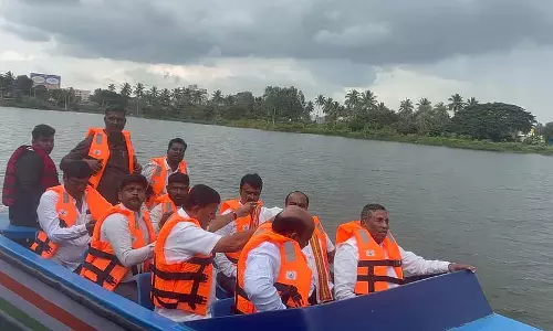 Karnataka : देवनाहल्ली झील में नौका विहार Karnataka : देवनाहल्ली झील में नौका विहार