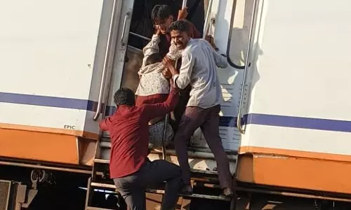 लोको पायलट की गलती से 12 ट्रेन यात्रियों की हुई मौत, बिलासपुर रेल हादसे पर जांच जारी