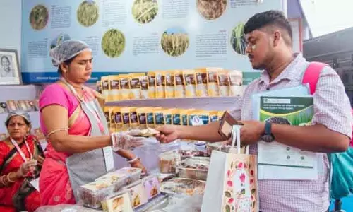 सुभद्रा मेले में बाजरे के उत्पादों की धूम सुभद्रा मेले में बाजरे के उत्पादों की धूम