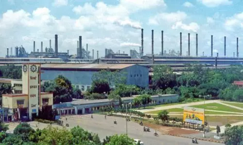 भिलाई स्टील प्लांट में ठेका मजदूरों के लिए बायोमैट्रिक सिस्टम पर रोक लगाने की मांग भिलाई स्टील प्लांट में ठेका मजदूरों के लिए बायोमैट्रिक सिस्टम पर रोक लगाने की मांग