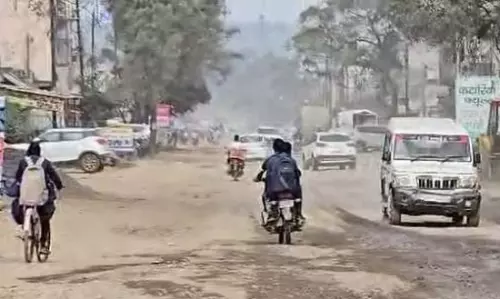बीमार रोड के विरोध में कोंडागांव बंद सफल रहा