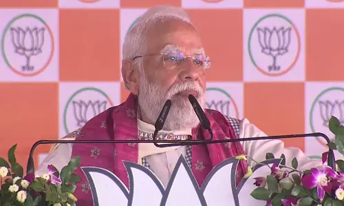 पीएम मोदी ने RJD -कांग्रेस के बीच आंतरिक झगड़े पर प्रकाश डाला पीएम मोदी ने RJD -कांग्रेस के बीच आंतरिक झगड़े पर प्रकाश डाला