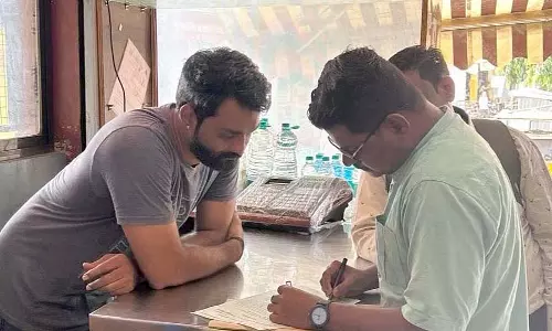 बासी और घटिया खाद्य आपूर्ति के आरोप: अधिकारी जांच करेंगे बासी और घटिया खाद्य आपूर्ति के आरोप: अधिकारी जांच करेंगे