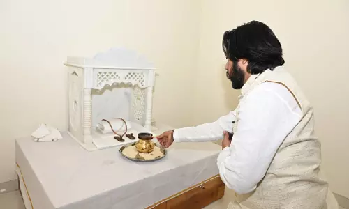 मंत्री गुरु खुशवंत ने जनता की समस्याएं सुनी मंत्री गुरु खुशवंत ने जनता की समस्याएं सुनी