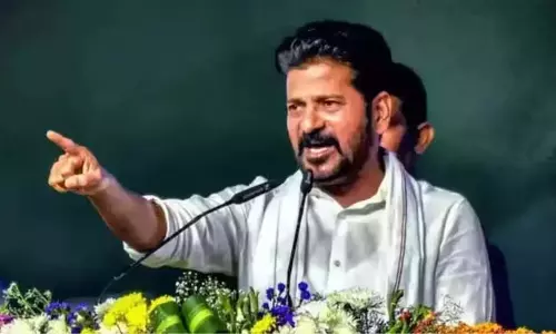 Revanth Reddy की कांग्रेस का मतलब मुसलमान टिप्पणी से विवाद Revanth Reddy की कांग्रेस का मतलब मुसलमान टिप्पणी से विवाद