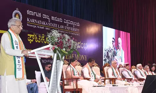 AI का इस्तेमाल, डिजिटल साक्षरता ज़रूरी है: जस्टिस शिवराज वी. पाटिल AI का इस्तेमाल, डिजिटल साक्षरता ज़रूरी है: जस्टिस शिवराज वी. पाटिल