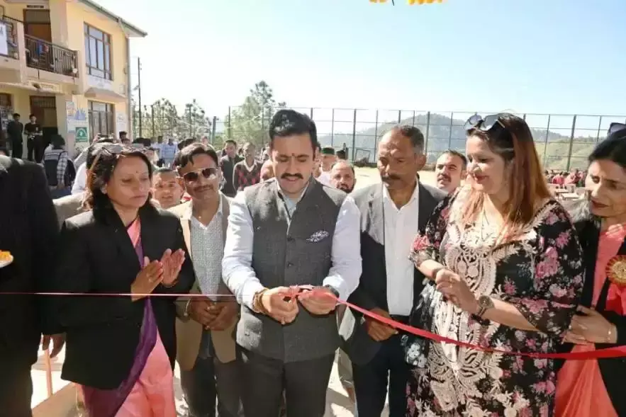 Shimla: हिमाचल में 294 सड़कें बनने से बढ़ेगा कनेक्टिविटी Shimla: हिमाचल में 294 सड़कें बनने से बढ़ेगा कनेक्टिविटी