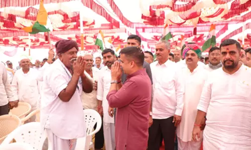 Gujarat के उपमुख्यमंत्री ने कच्छ के सीमावर्ती गांव का दौरा किया