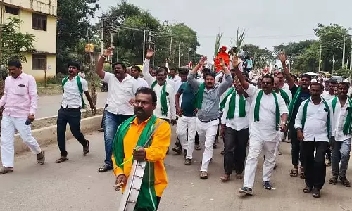 Karnataka : अफजलपुर में गन्ने के लिए ₹3,500 प्रति टन की मांग को लेकर बंद