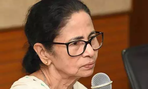 ममता बनर्जी का बीएलओ विवाद पर स्पष्टीकरण, झूठी खबरें फैला रहा विपक्ष, मैंने फॉर्म नहीं भरा ममता बनर्जी का बीएलओ विवाद पर स्पष्टीकरण, झूठी खबरें फैला रहा विपक्ष, मैंने फॉर्म नहीं भरा