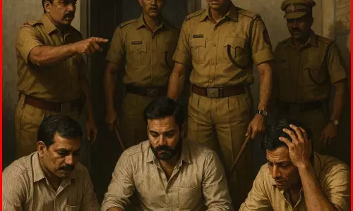 जुए के अड्डे पर पुलिस की रेड, पांच जुआरी गिरफ्तार