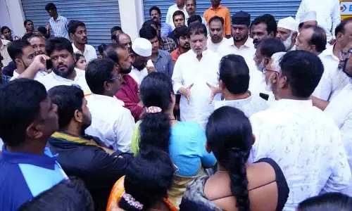 MLA माधवराम ने लोगों से जुबली हिल्स कार लोगो के लिए वोट करने का आग्रह किया