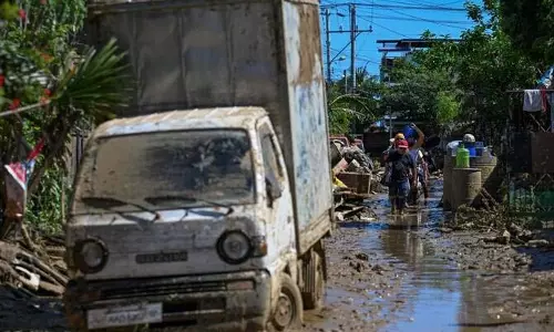 Typhoon Kalmaegi  ने सेंट्रल वियतनाम में मचाई तबाही, फिलीपींस में 140 की मौत