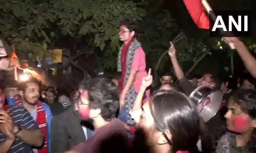 लेफ्ट यूनिटी ने सभी प्रमुख पदों पर कब्जा, AISA, SFI और DSF ने बनाई जीत की छाप लेफ्ट यूनिटी ने सभी प्रमुख पदों पर कब्जा, AISA, SFI और DSF ने बनाई जीत की छाप