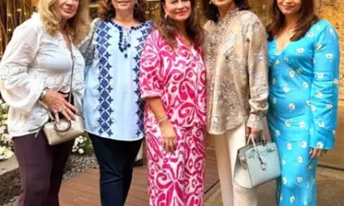 Neetu Kapoor ने पोती राहा के जन्मदिन की झलक साझा की Neetu Kapoor ने पोती राहा के जन्मदिन की झलक साझा की