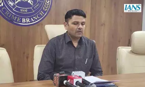 राजकोट: एम्बरग्रिस की तस्करी रोकने में SOG की सफलता, वन विभाग को सौंपा मामला राजकोट: एम्बरग्रिस की तस्करी रोकने में SOG की सफलता, वन विभाग को सौंपा मामला
