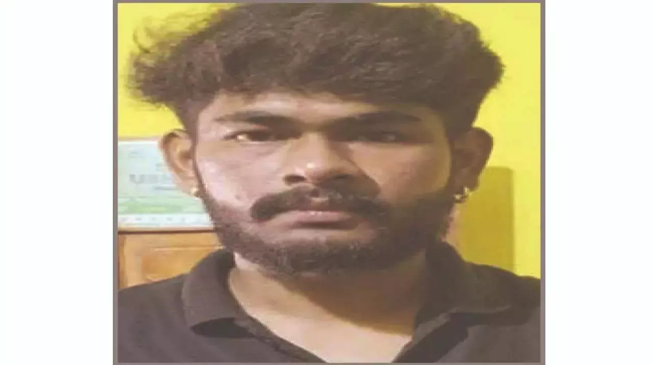 Odisha : राउरकेला का इंजीनियरिंग स्टूडेंट पुरी के होटल में मृत मिला, दोस्त फरार Odisha : राउरकेला का इंजीनियरिंग स्टूडेंट पुरी के होटल में मृत मिला, दोस्त फरार