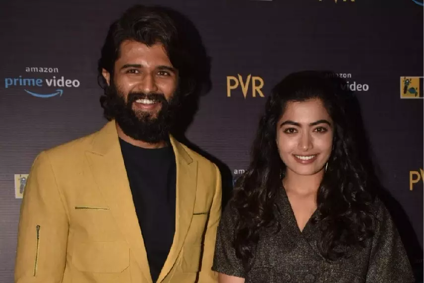 Vijay Deverakonda बोले – रश्मिका मंदाना की ‘द गर्लफ्रेंड’ दर्शकों पर छोड़ेगी गहरा असर Vijay Deverakonda बोले – रश्मिका मंदाना की ‘द गर्लफ्रेंड’ दर्शकों पर छोड़ेगी गहरा असर