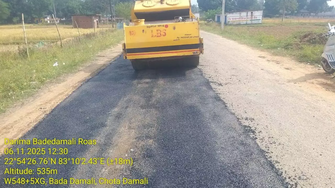 छत्तीसगढ़ में सड़कों के सुधार कार्य में तेजी छत्तीसगढ़ में सड़कों के सुधार कार्य में तेजी