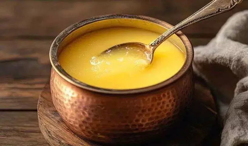 घरेलू उपचार में घी का उपयोग किस प्रकार स्वास्थ्य समस्याओं को कम करने के लिए करें? घरेलू उपचार में घी का उपयोग किस प्रकार स्वास्थ्य समस्याओं को कम करने के लिए करें?