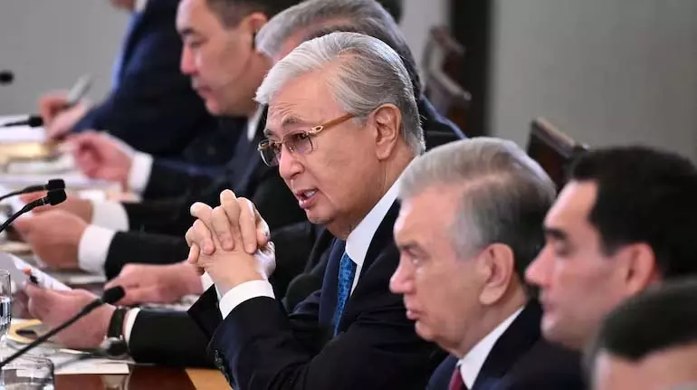Kazakhstan अब्राहम समझौते में शामिल: ट्रम्प की रणनीति और अस्ताना के लाभ Kazakhstan अब्राहम समझौते में शामिल: ट्रम्प की रणनीति और अस्ताना के लाभ