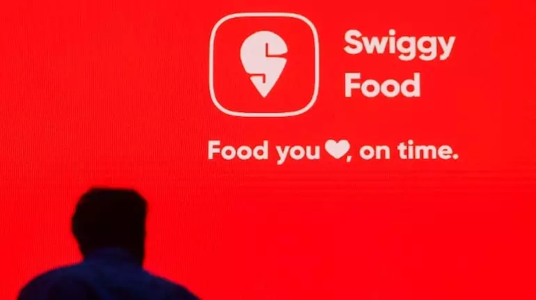 Swiggy board ने क्यूआईपी के जरिए 10,000 करोड़ रुपये तक जुटाने को मंजूरी दी Swiggy board ने क्यूआईपी के जरिए 10,000 करोड़ रुपये तक जुटाने को मंजूरी दी