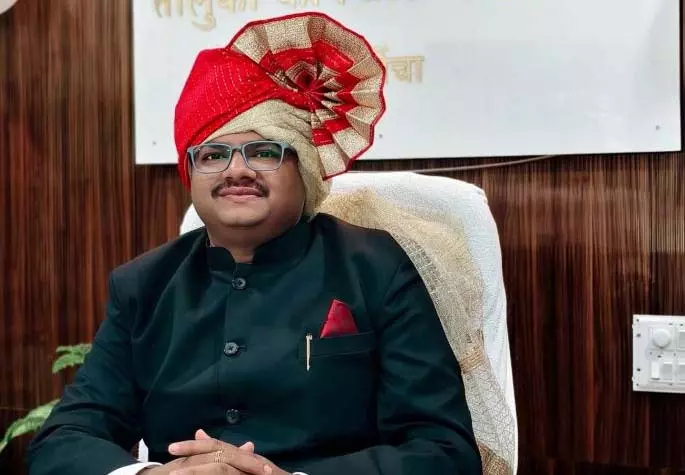 अवैध रेत खनन में लापरवाही बरतने पर सिरो तहसीलदार नीलेश होनमोर निलंबित! अवैध रेत खनन में लापरवाही बरतने पर सिरो तहसीलदार नीलेश होनमोर निलंबित!