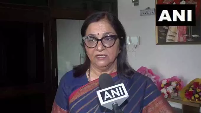 पुणे ज़मीन घोटाले पर कांग्रेस सांसद रजनी पाटिल ने उठाए सवाल पुणे ज़मीन घोटाले पर कांग्रेस सांसद रजनी पाटिल ने उठाए सवाल