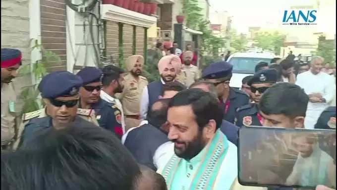 CM नयाब सिंह सैनी का OBC मोर्चा उपाध्यक्ष तरुण जासी के आवास दौरा CM नयाब सिंह सैनी का OBC मोर्चा उपाध्यक्ष तरुण जासी के आवास दौरा